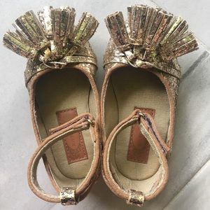 Joyfolie, Penelope in Gold